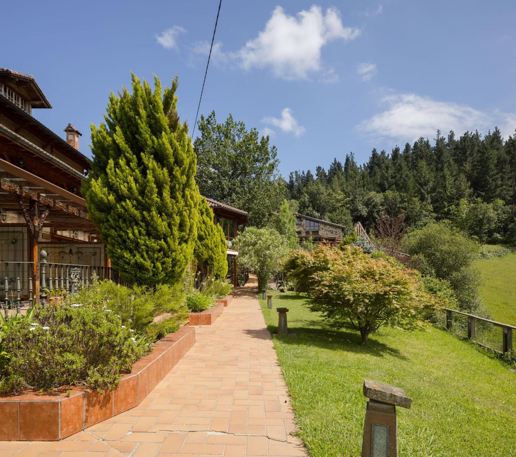 Hotel & Spa Etxegana Zeanuri Exterior photo